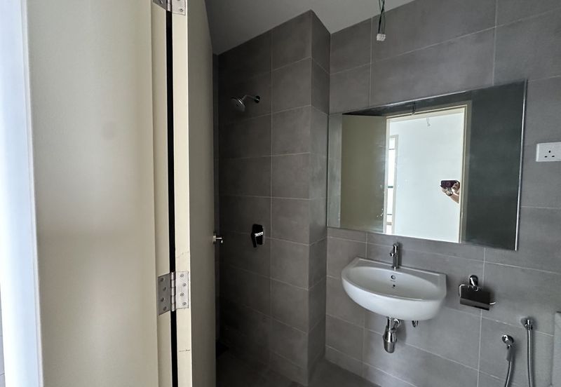 Summit @ Lagoon Residences