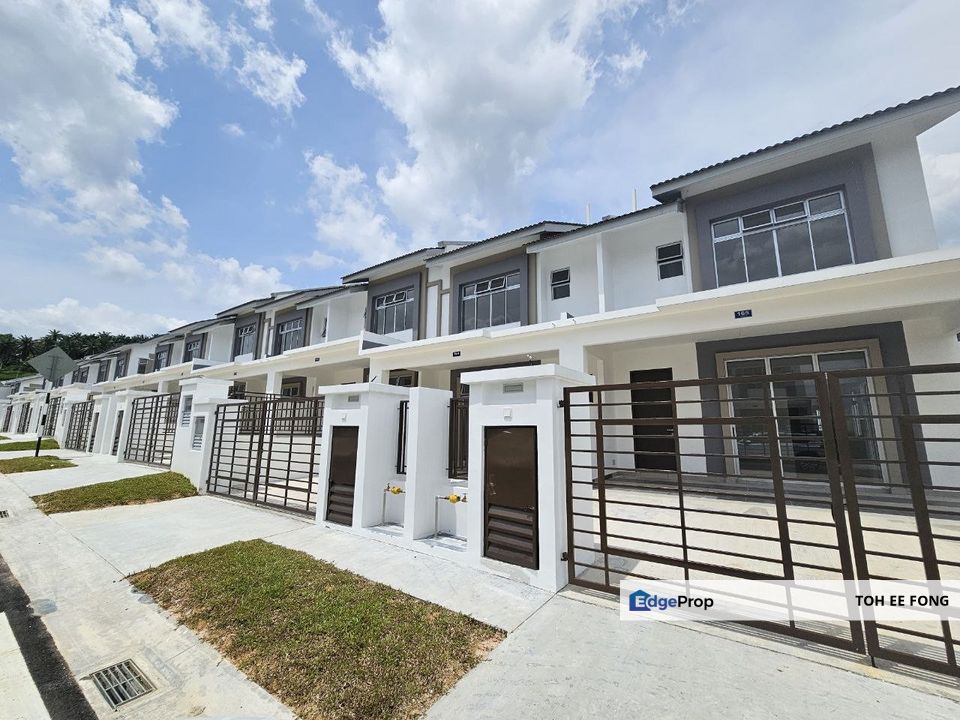 Citrine Hills Bandar Baru Kangkar Pulai Double Storey Terrace House For Rent, Johor, Kangkar Pulai