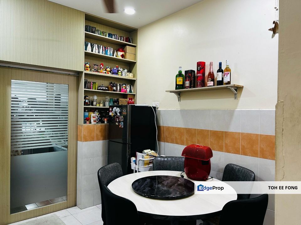 Bestari Indah 2 Storey Terrace House End Lot For Sale, Johor, Ulu Tiram