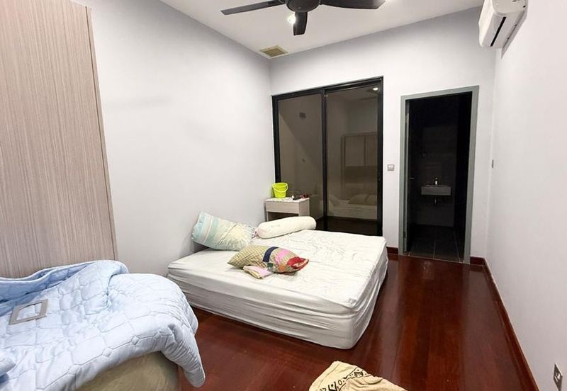 The Canal Garden South, Horizon Hills