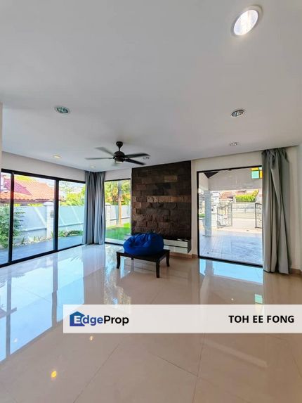 Pelangi Indah 2 Storey Semi-D For Sale, Johor, Ulu Tiram