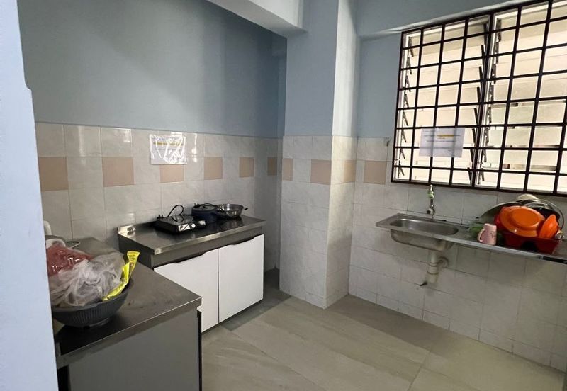 Sri Impian Apartment, Larkin Perdana