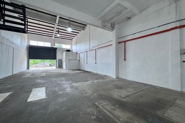 Kempas Utama Industrial Park