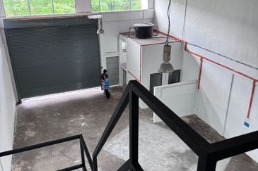 Kempas Utama Industrial Park