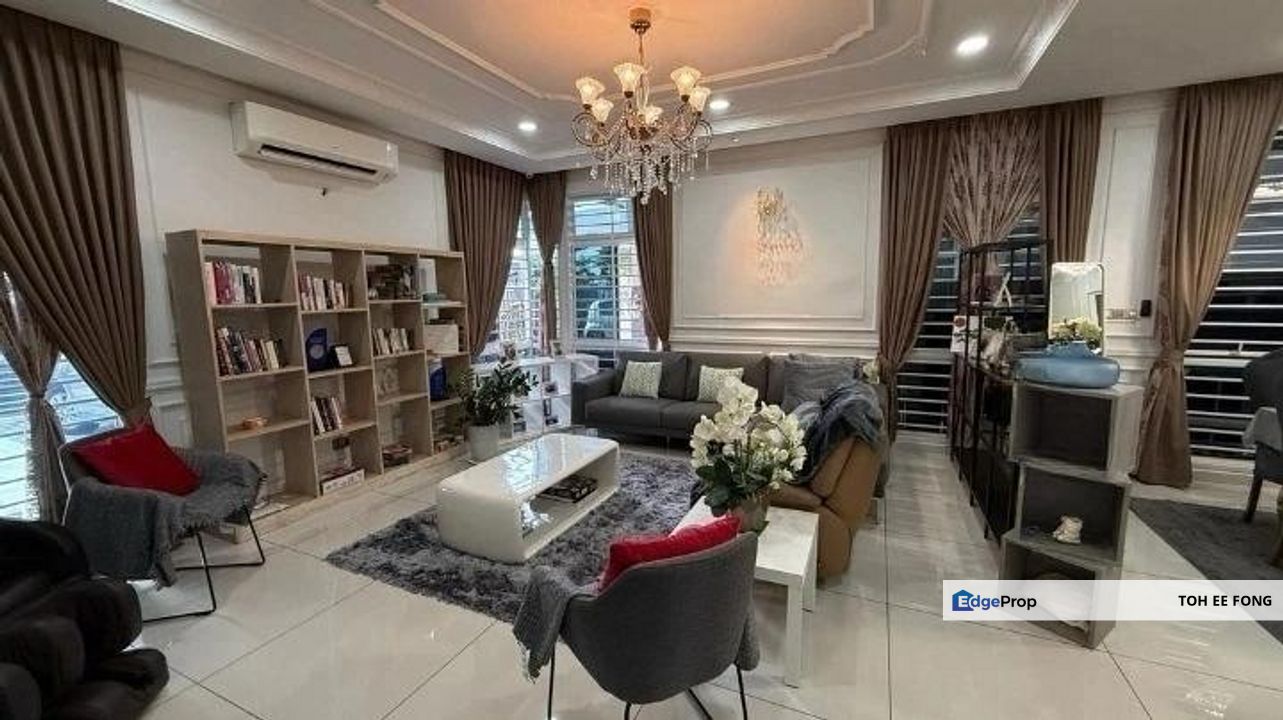 The Cove @ Horizon Hills 3 Storey Cluster House Fully Renovated Unit For Sale, Johor, Nusajaya