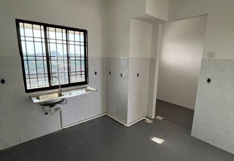 Seri Mutiara Apartment, Bandar Baru Seri Alam