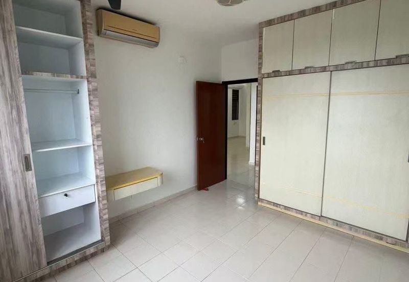 Villa Krystal, Bandar Selesa Jaya