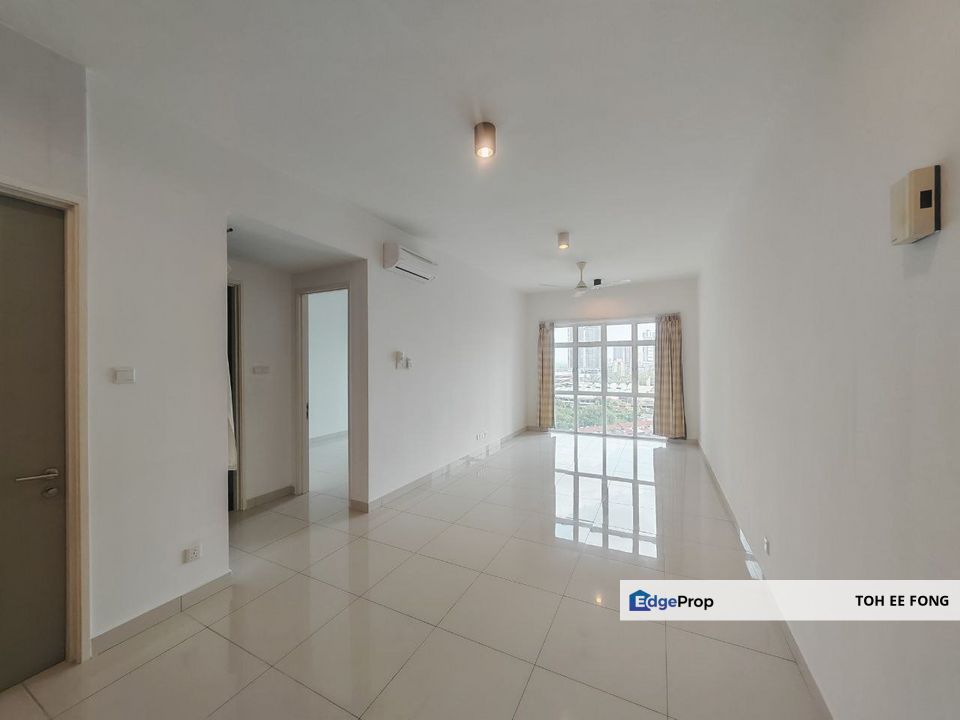 SkySuites @ Bukit Meldrum JB Town Area For Sale, Johor, Johor Bahru