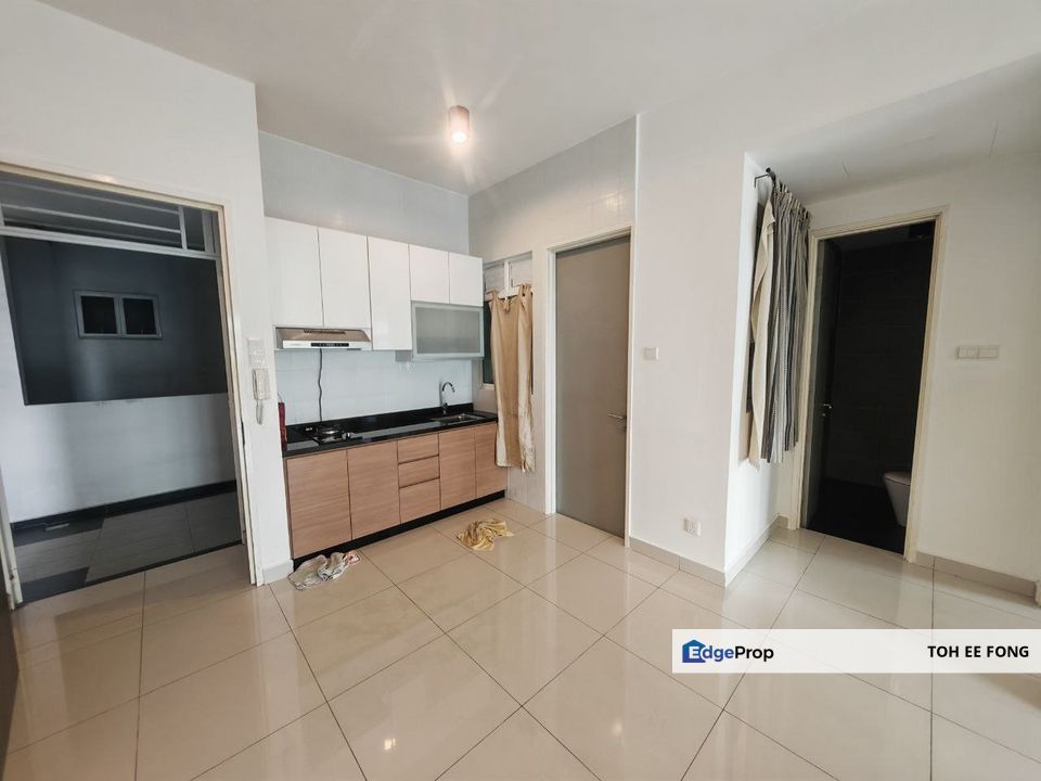 SkySuites @ Bukit Meldrum JB Town Area For Sale, Johor, Johor Bahru