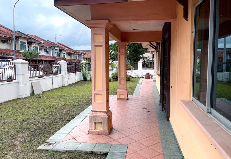 Taman Ungku Tun Aminah