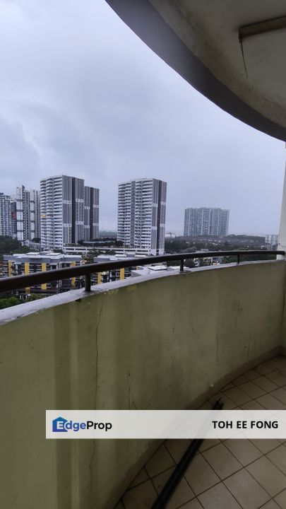 Bayu Puteri 3 Apartment Corner Unit For Sale, Johor, Johor Bahru