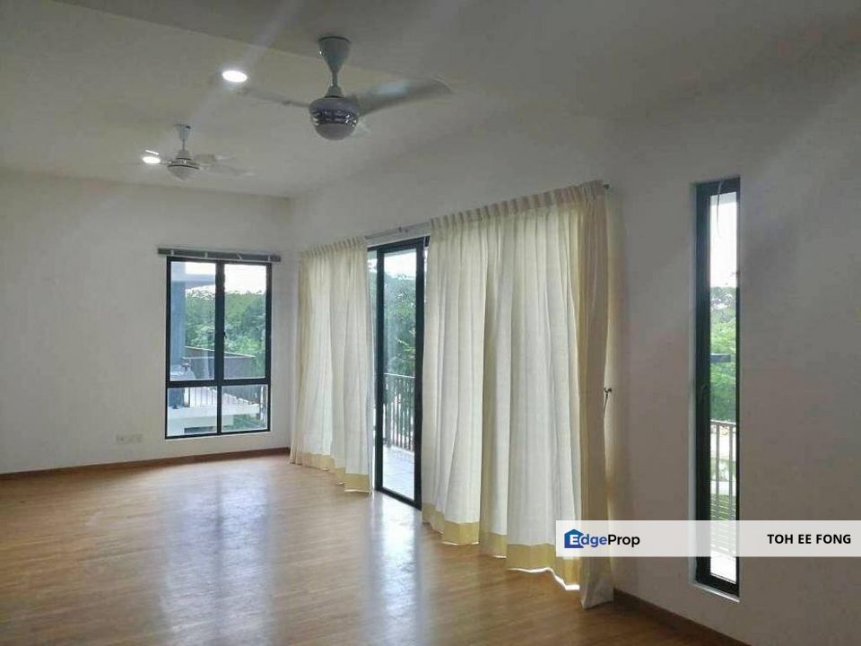 Senibong Cove Wateredge 2 Storey Semi-D For Sale, Johor, Masai