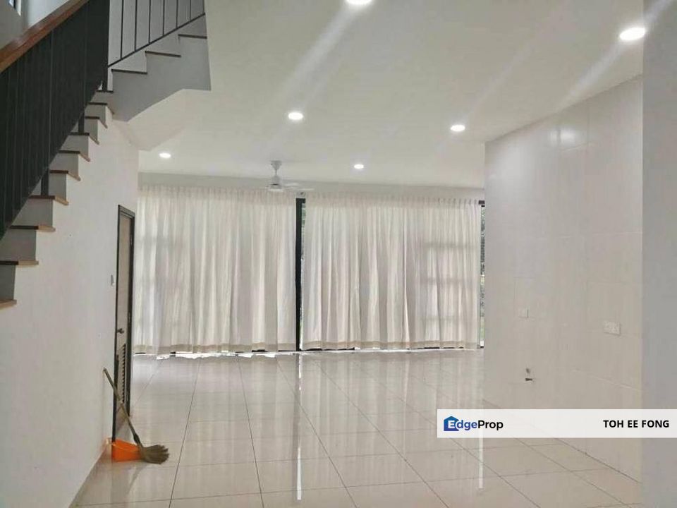 Senibong Cove Wateredge 2 Storey Semi-D For Sale, Johor, Masai