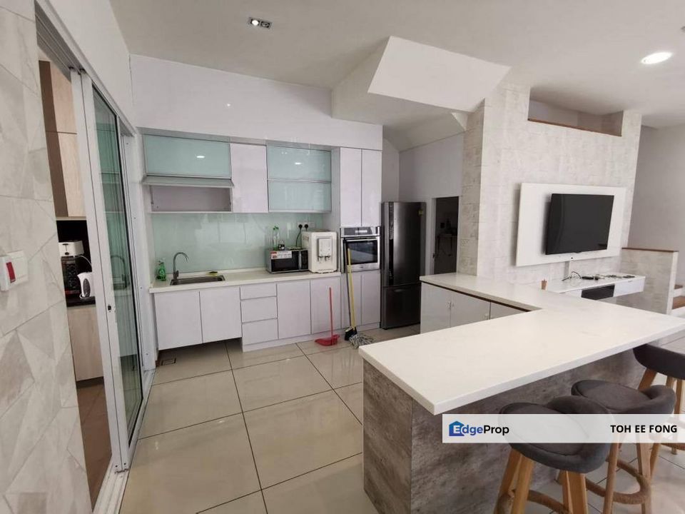 Senibong Cove 3 Storey Semi-Detached For Sale, Johor, Masai