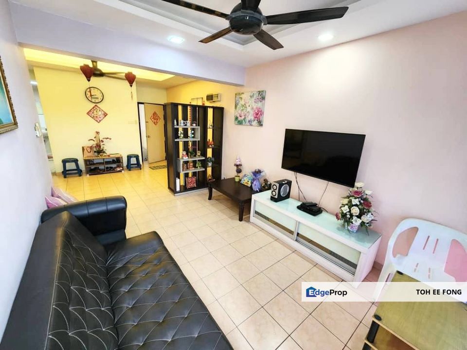 Putri Ria Apartment @ Megah Ria Fully Renovated Unit For Sale, Johor, Masai