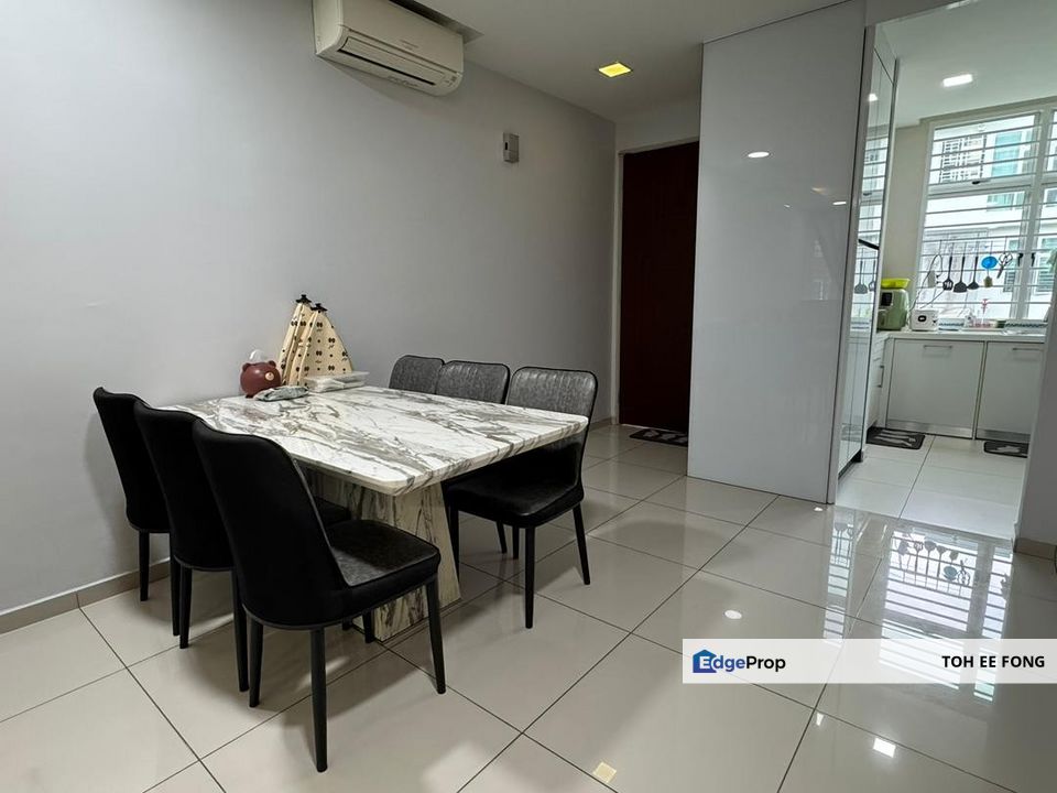 The Seed Townhouse Duplex AAA Condition For Sale, Johor, Skudai