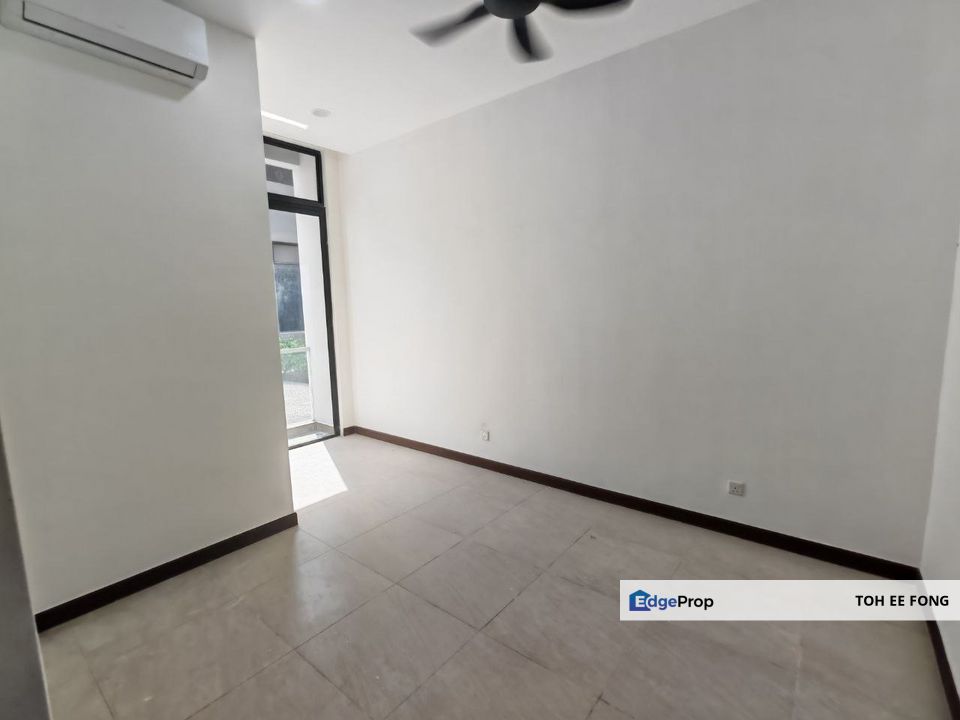 Aurora Sentral 2 Storey Superlink Renovated Unit For Sale, Johor, 