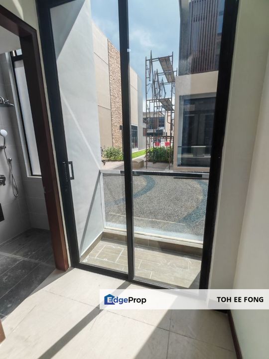 Aurora Sentral 2 Storey Superlink Renovated Unit For Sale, Johor, 
