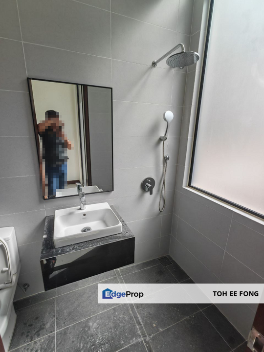 Aurora Sentral 2 Storey Superlink Renovated Unit For Sale, Johor, 