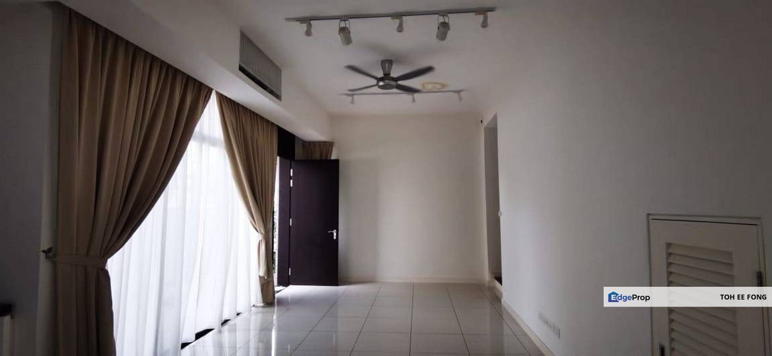 Avira Medini 2 Storey Terrace House End Lot For Sale, Johor, 
