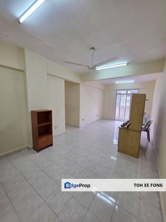 Bayu Puteri 2 Apartment Original Condition For Sale, Johor, Johor Bahru