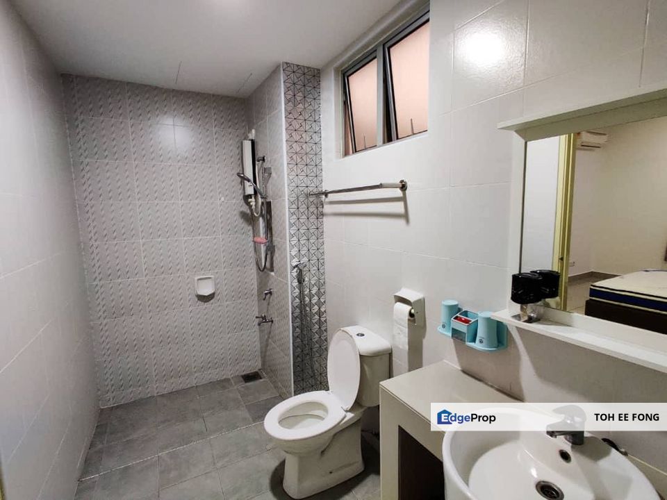 Austin Suites @ Mount Austin Service Apartment For Sale , Johor, Johor Bahru