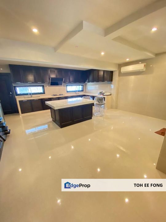 Bandar Seri Alam 2 Storey Terrace House Renovated Unit For Sale, Johor, Masai