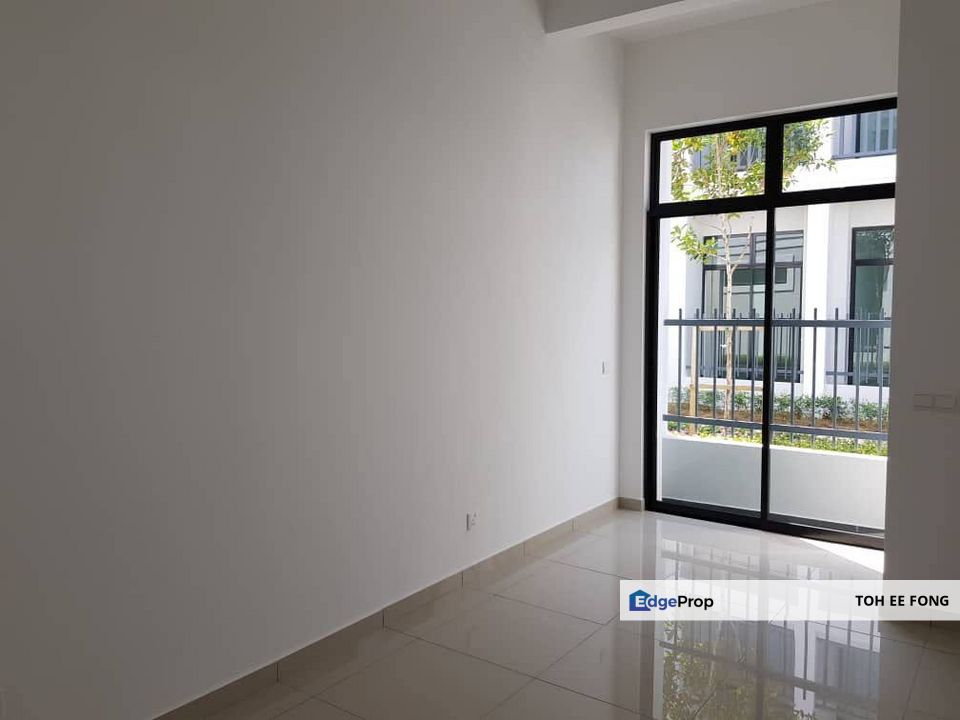 Greensgate Eco Tropics 2 Storey Terrace House End Lot For Sale, Johor, Masai