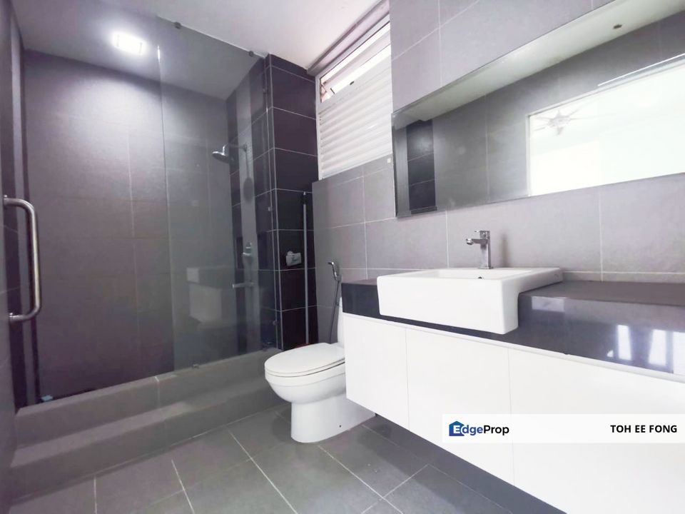 Tropez Residence @ Danga Bay High Floor Fully Furnished Unit For Sale, Johor, Johor Bahru