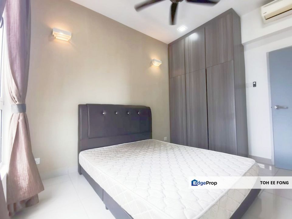 Tropez Residence @ Danga Bay High Floor Fully Furnished Unit For Sale, Johor, Johor Bahru
