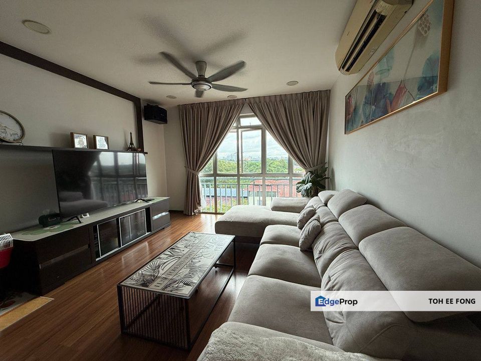 Pulai View Apartment Fully Furnished Corner Unit For Sale, Johor, Johor Bahru