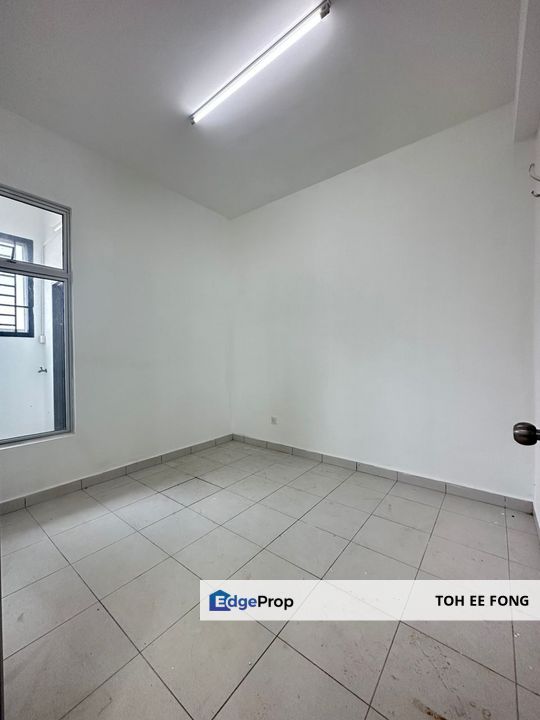 Acacia Pulai Mutiara 3 Storey Terrace House End Lot For Sale, Johor, 