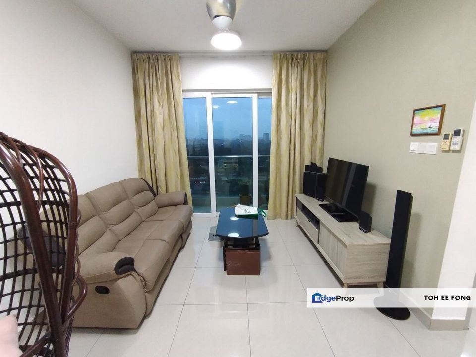Seasons Luxury Apartment Fully Furnished Corner Lot For Sale Full Loan Unit, Johor, Johor Bahru