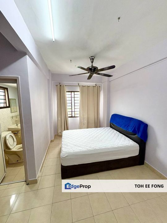 Bayu Puteri 3 Apartment High Floor Fully Furnished Unit For Sale, Johor, Johor Bahru