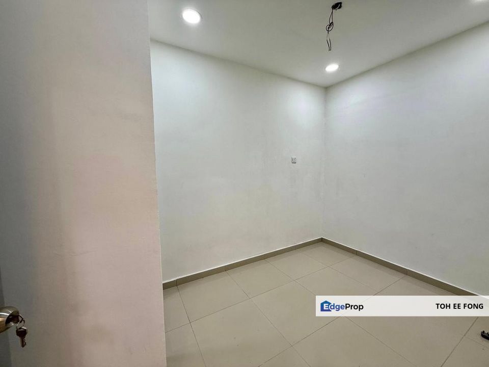 Taman Rinting Single Storey Low Cost House For Sale, Johor, Masai
