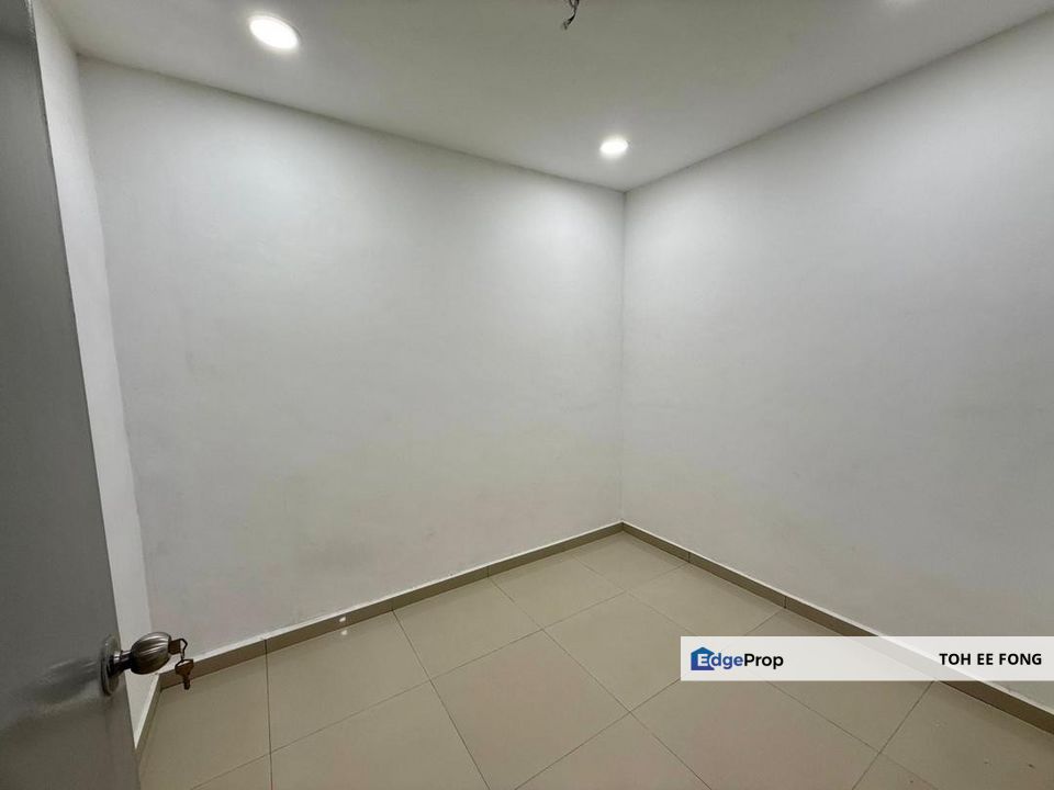 Taman Rinting Single Storey Low Cost House For Sale, Johor, Masai