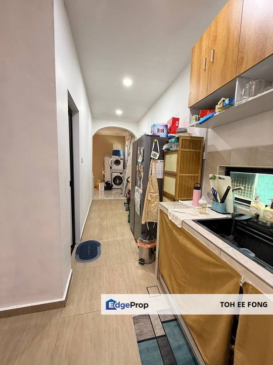 Pulai Utama Single Storey Terrace House End Lot Fully Renovated Unit For Sale, Johor, Skudai