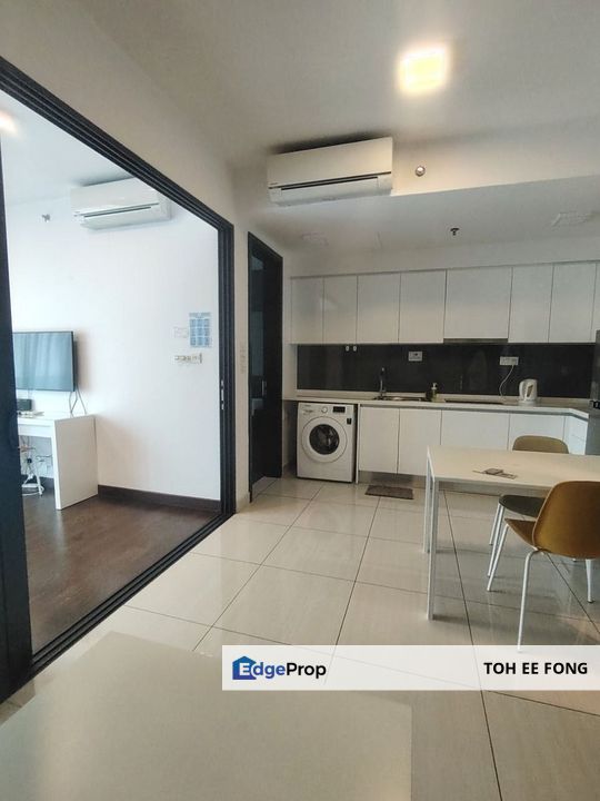 Almas Suites @ Iskandar Puteri Fully Furnished & Renovated Unit For Sale, Johor, Kota Iskandar