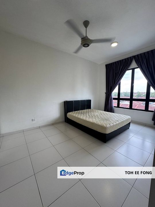 Sky View Apartment @ Bukit Indah Fully Furnished Unit For Sale, Johor, Bukit Indah