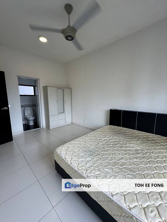 Sky View Apartment @ Bukit Indah Fully Furnished Unit For Sale, Johor, Bukit Indah