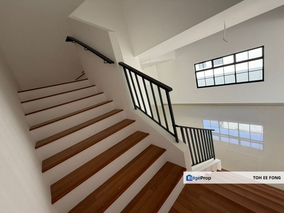 The Commune @ Eco Botanic 2 Storey Cluster House End Lot For Sale, Johor, Nusajaya