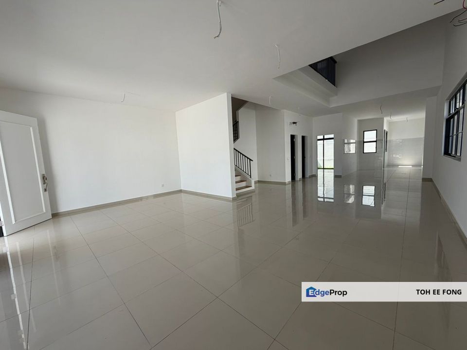 The Commune @ Eco Botanic 2 Storey Cluster House End Lot For Sale, Johor, Nusajaya