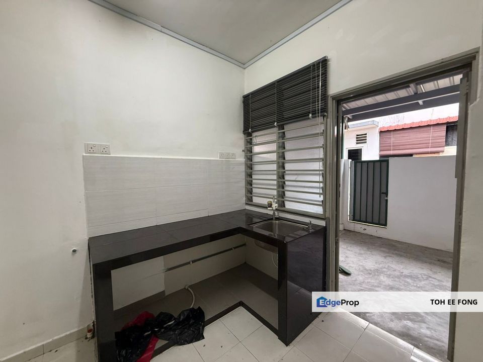 Taman Nusantara 2 Storey Medium Cost House For Sale, Johor, Gelang Patah