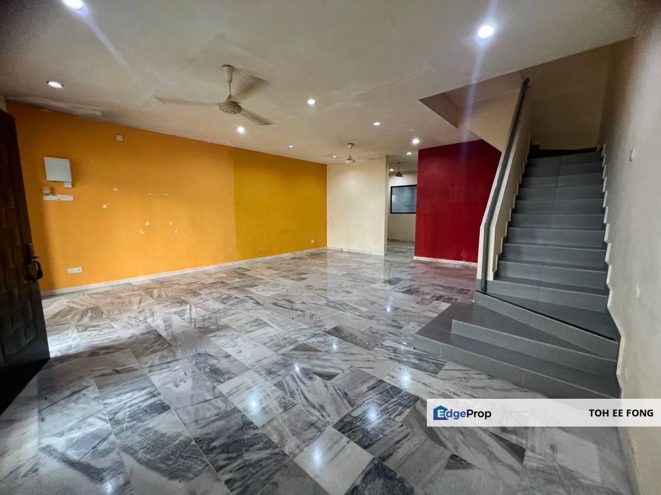 Taman Sri Pulai 2 Storey Terrace House Fully Renovated Unit For Sale, Johor, Skudai