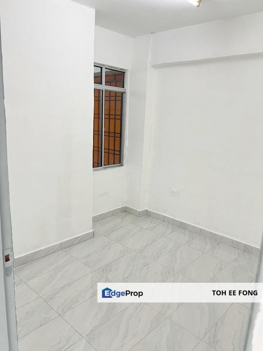 Flat Temenggong Kulai For Sale, Johor, Kulai