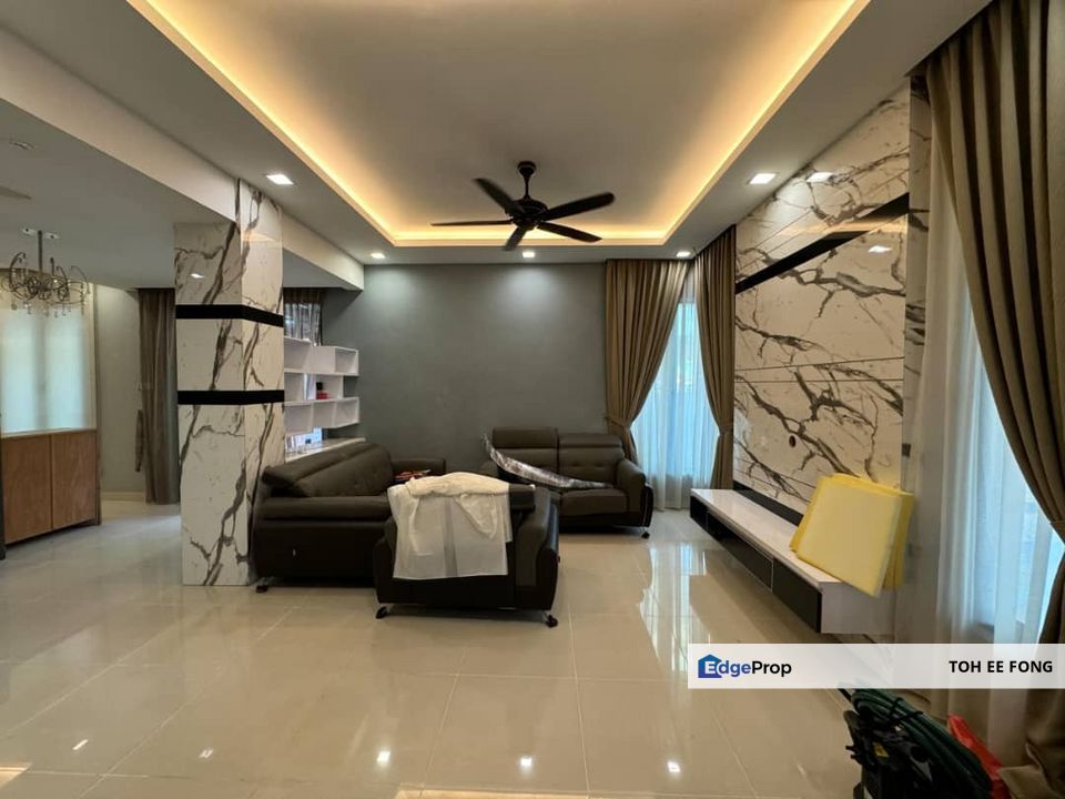 Taman Gaya 2 Storey Cluster House Fully Renovated Unit For Sale, Johor, Ulu Tiram