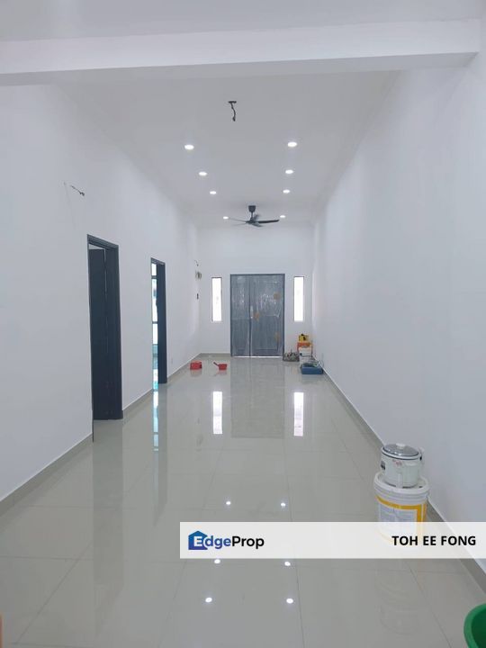 Puteri Wangsa Single Storey Terrace House Fully Renovated Unit For Sale, Johor, Ulu Tiram