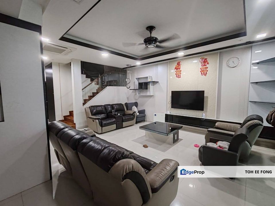 Sutera Utama 2.5 Storey Terrace House For Sale, Johor, Skudai