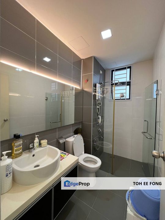 The Platino Serviced Apartment Corner Lot Fully Renovated Unit For Sale, Johor, Johor Bahru