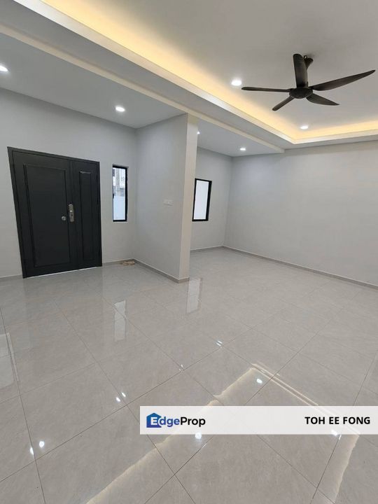 Taman Ungku Tun Aminah 2 Storey Terrace House Fully Renovated Unit For Sale, Johor, Skudai